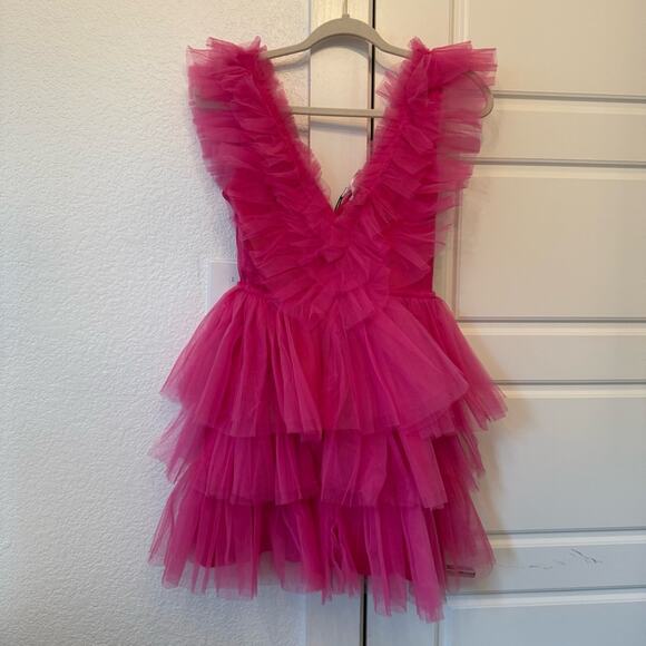 Mable V-Neck Ruffled Dress - Picture 2 of 5